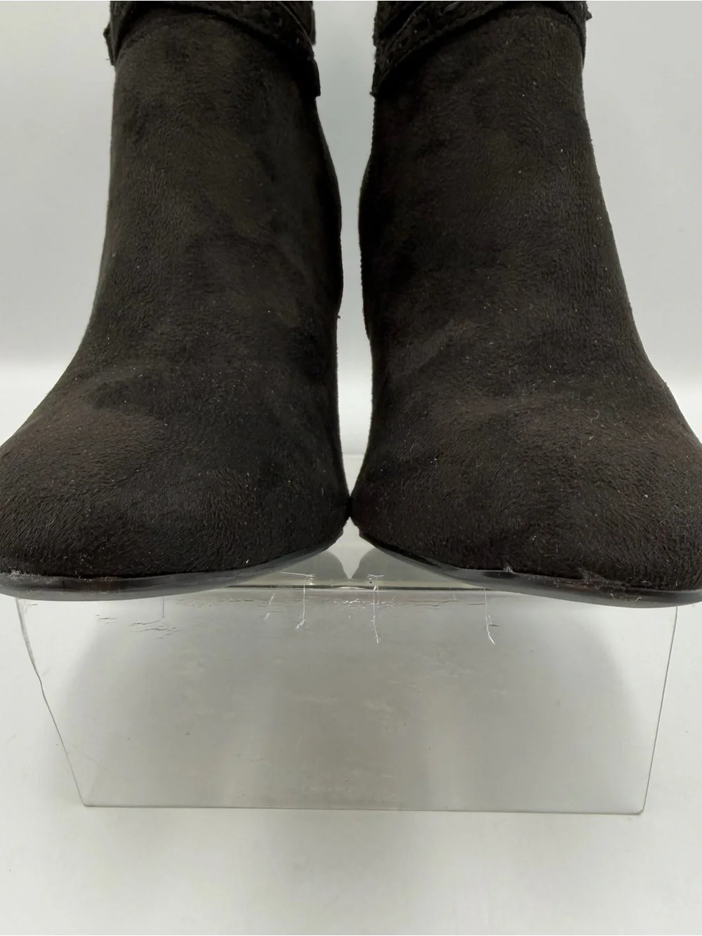 Bandolino Black Faux Suede Ankle Boot Bootie OCorn2 Womens 5.5M Interior Zip